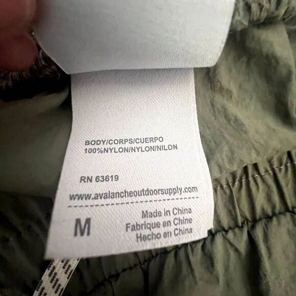 Avalanche Light Green Nylon Pull On Athletic Running Shorts Size Medium - Picture 6 of 8